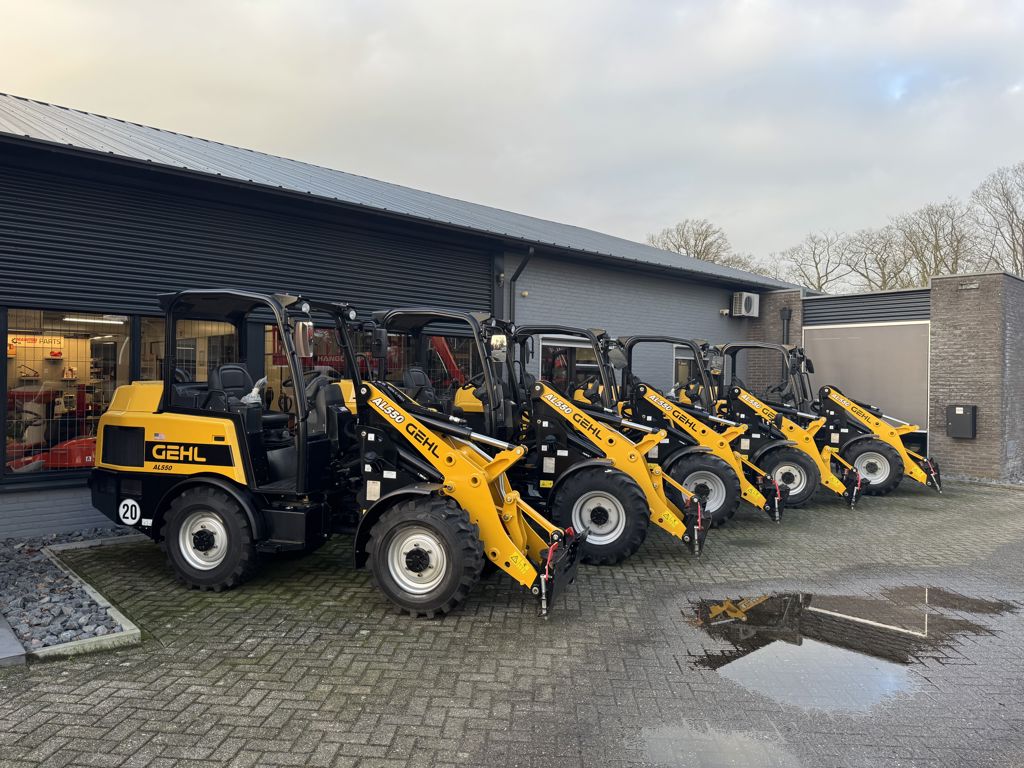 Gehl-Gehl AL 550 STD Base Shovel