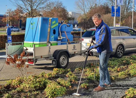 Almat levert Waterkracht Weedmaster-eM  bij Van de Haar Groep