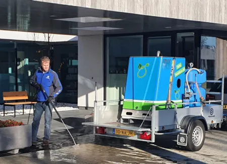 Almat levert Waterkracht Weedmaster-eM  bij Van de Haar Groep