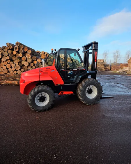 Twee mooie afleveringen: Manitou M50-4 en Kubota U18-5 naar tevreden klanten